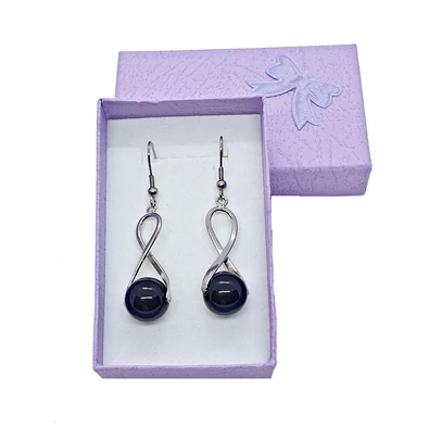 Ónix csavart lógós fülbevaló