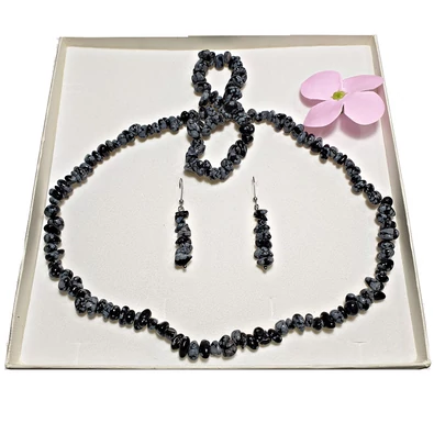 Hópelyhes Obszidián szemcse