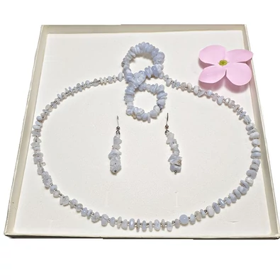 Kalcedon szemcse garnitúra kristály gyöngy köztessel