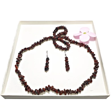 Macskaszem szemcse garnitúra